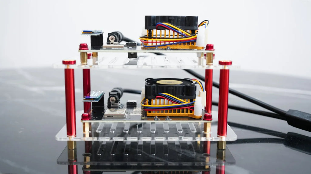2x BitAxe Ultra med stack byggesett - Oppgradert